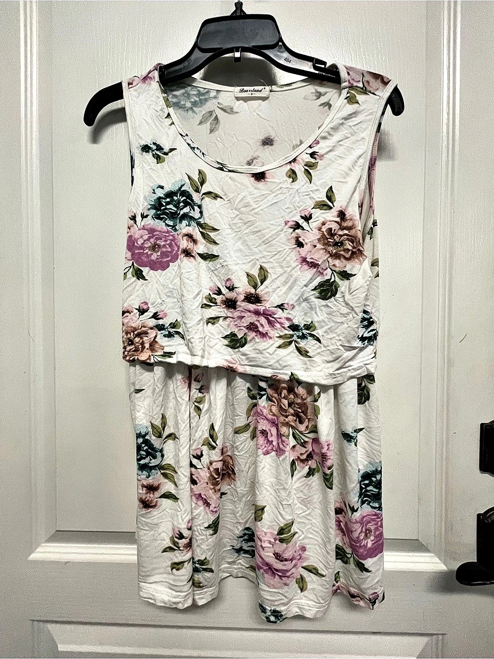 Bearsland Floral & White Sleeveless Nursing Top- Size Medium